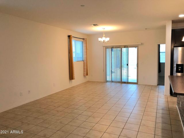 8457 N 61st Lane, Glendale, AZ 85302