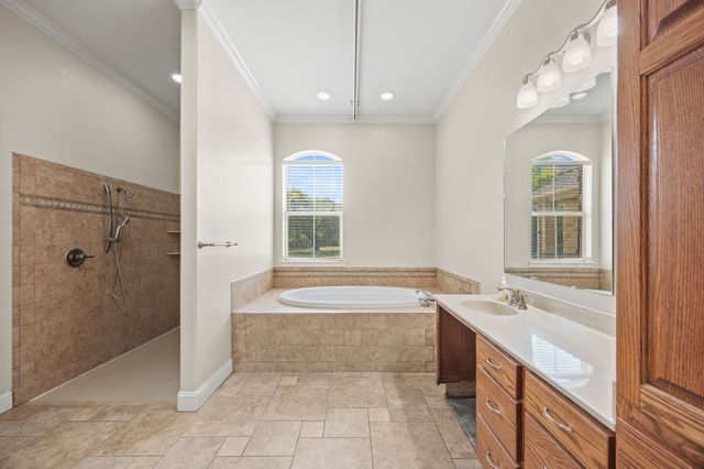 1280 Vz County Road 3815, Wills Point, TX 75169