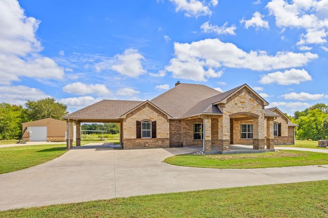 1280 Vz County Road 3815, Wills Point, TX 75169