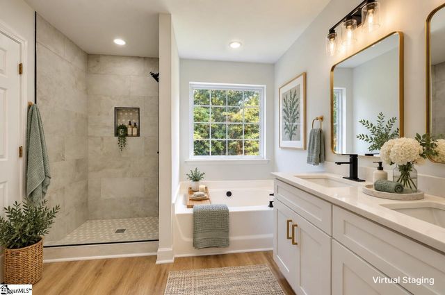 4 Judges Lane, Greer, SC 29651
