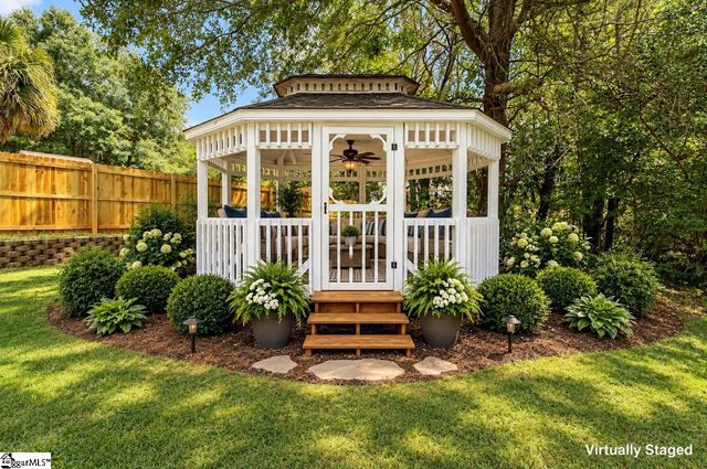 4 Judges Lane, Greer, SC 29651