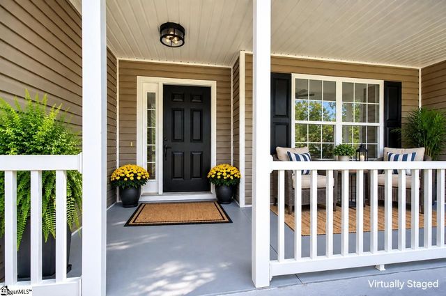 4 Judges Lane, Greer, SC 29651