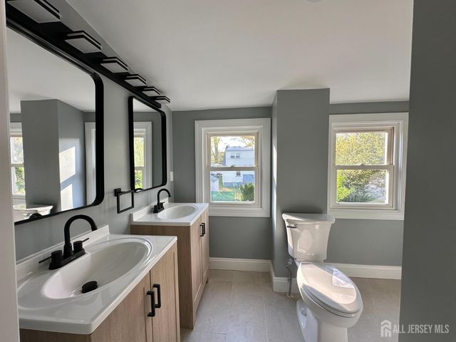81 Cleveland Avenue, Milltown, NJ 08850