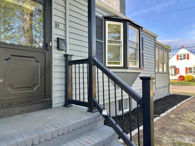 81 Cleveland Avenue, Milltown, NJ 08850