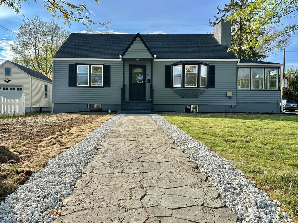 81 Cleveland Avenue, Milltown, NJ 08850