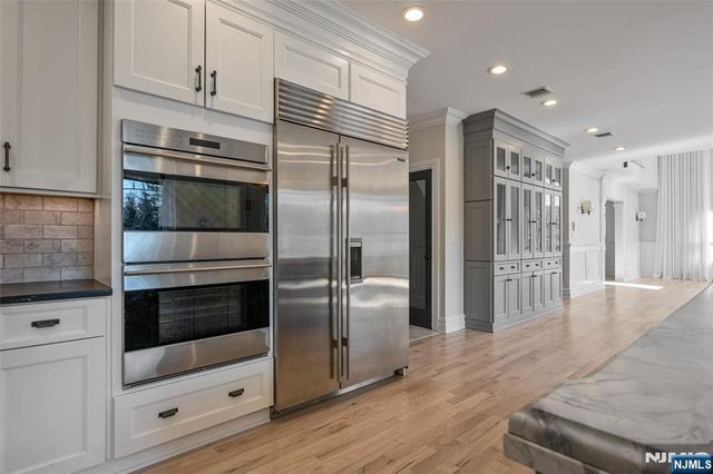 41 Sunset Road, Demarest, NJ 07627