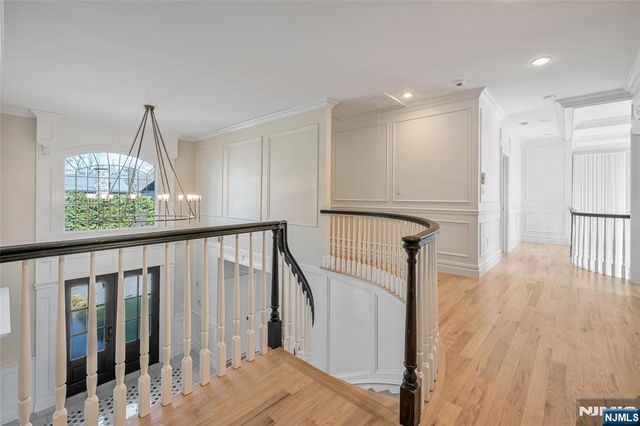 41 Sunset Road, Demarest, NJ 07627