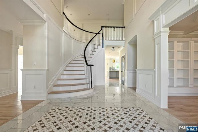 41 Sunset Road, Demarest, NJ 07627