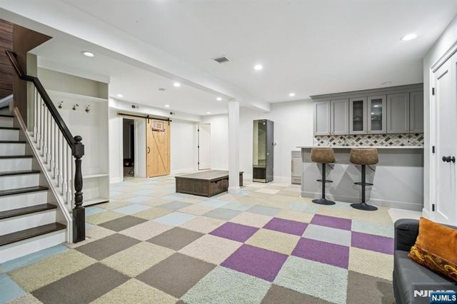 41 Sunset Road, Demarest, NJ 07627