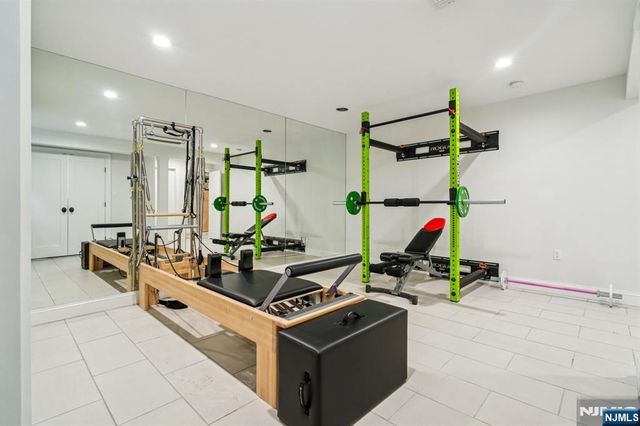 41 Sunset Road, Demarest, NJ 07627