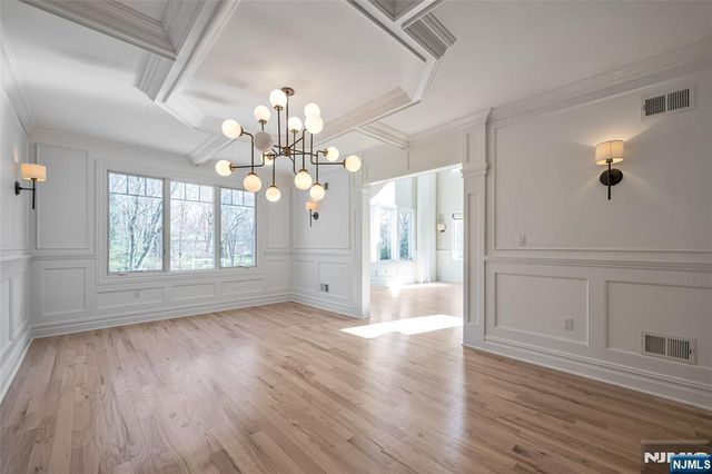 41 Sunset Road, Demarest, NJ 07627