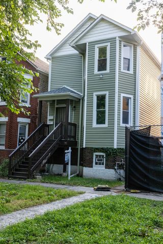 8739 S Colfax Avenue 1, Chicago, IL 60617