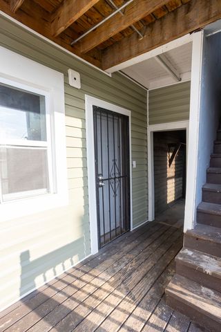 8739 S Colfax Avenue 1, Chicago, IL 60617