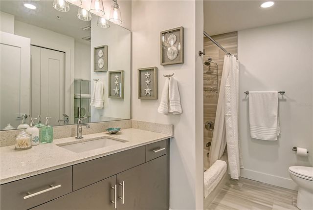 1709 N TAMIAMI TRAIL 221, Sarasota, FL 34234