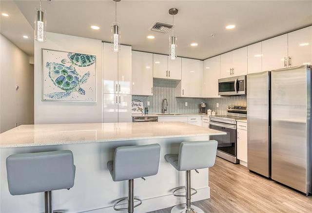 1709 N TAMIAMI TRAIL 221, Sarasota, FL 34234