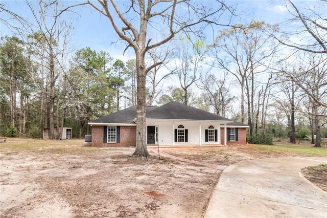 9490 Aubrey Lane, Chunchula, AL 36521