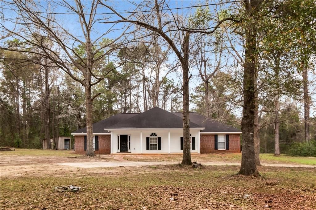 9490 Aubrey Lane, Chunchula, AL 36521