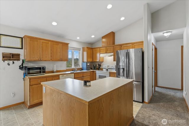 22122 79th Place NE, Granite Falls, WA 98252