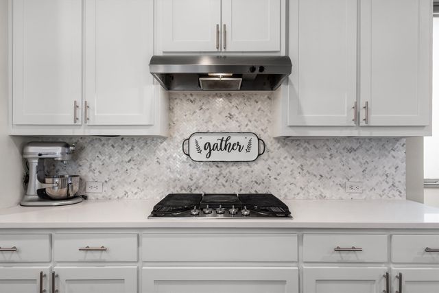 910 Kirby Drive, Argyle, TX 76226