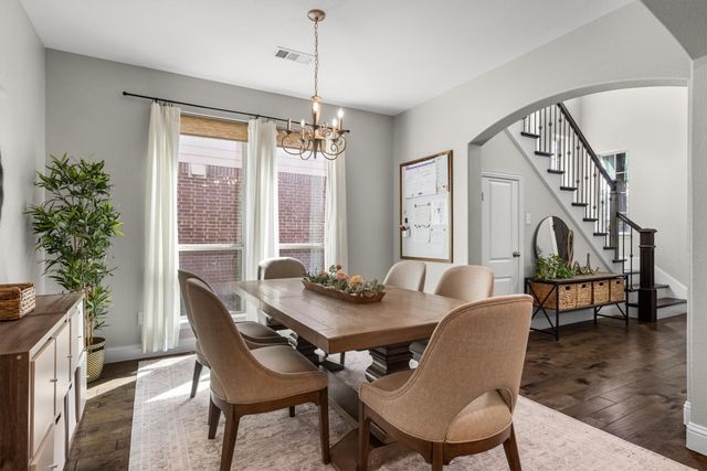 910 Kirby Drive, Argyle, TX 76226