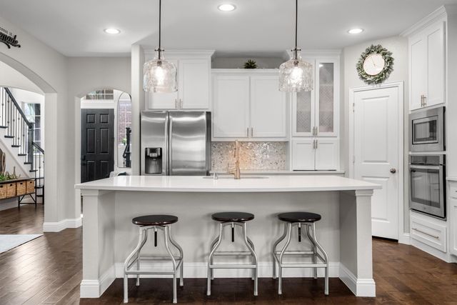 910 Kirby Drive, Argyle, TX 76226