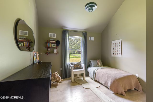 1406 Transit Avenue, Jackson, NJ 08527