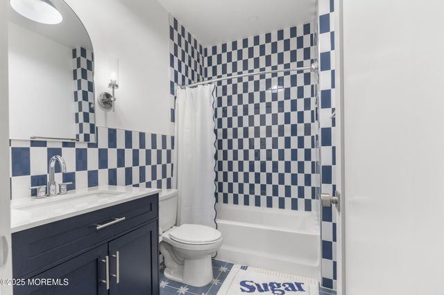 1406 Transit Avenue, Jackson, NJ 08527