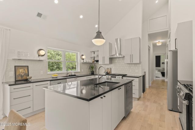 1406 Transit Avenue, Jackson, NJ 08527