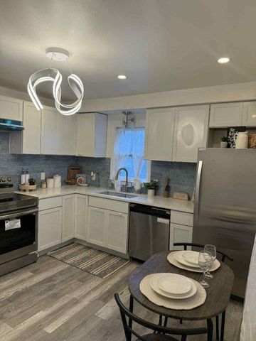 4648 N 45th STREET, Milwaukee, WI 53218