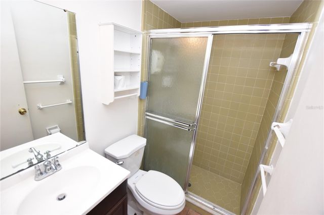 204 CHAUCER LANE, Winter Haven, FL 33884