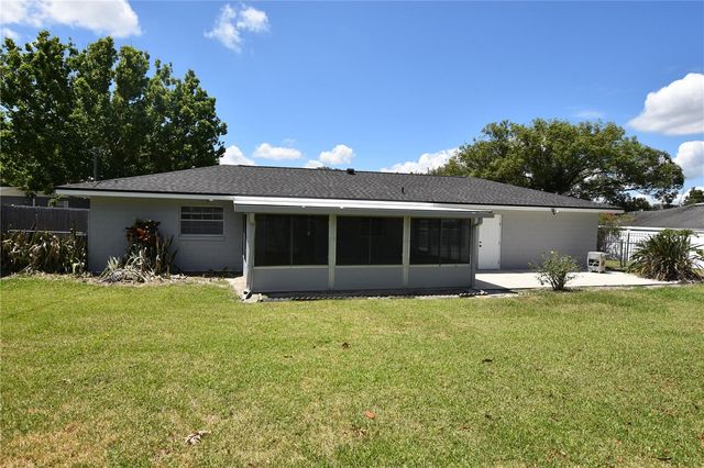 204 CHAUCER LANE, Winter Haven, FL 33884