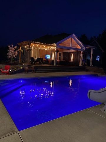 8662 240th Street E, Lakeville, MN 55044