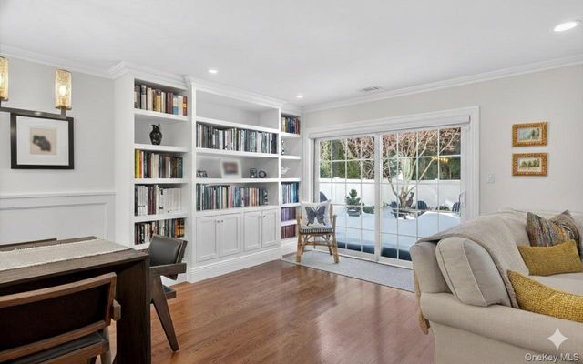 211 Barton Avenue, Melville, NY 11747