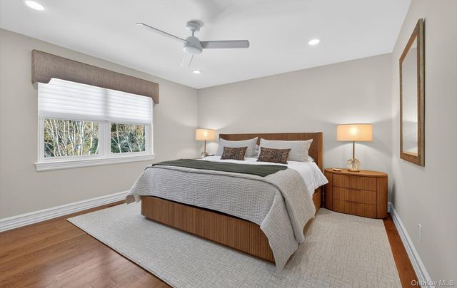 211 Barton Avenue, Melville, NY 11747