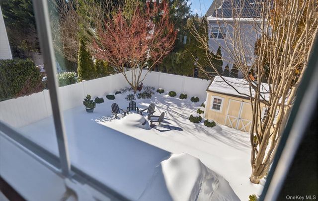 211 Barton Avenue, Melville, NY 11747