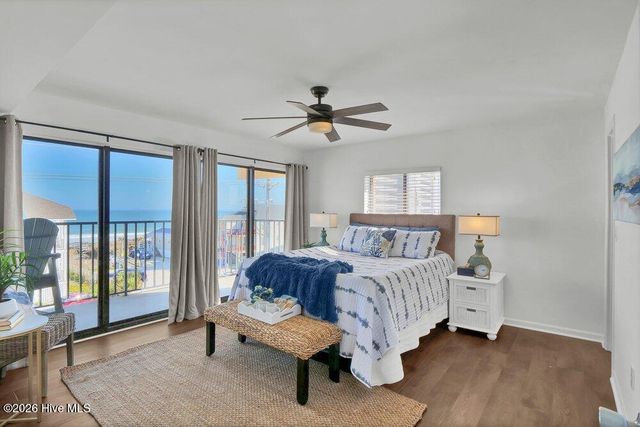 1518 Lake Park Boulevard S 3d, Carolina Beach, NC 28428