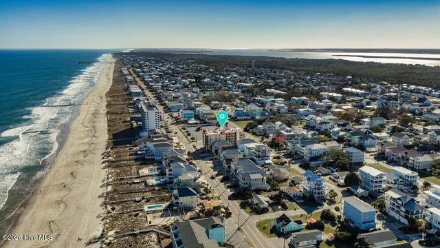 1518 Lake Park Boulevard S 3d, Carolina Beach, NC 28428