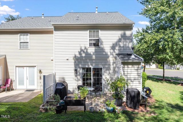 5226 Dilbagh Drive, Durham, NC 27703