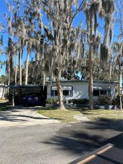 40 SABAL PALM CIRCLE, Eustis, FL 32726