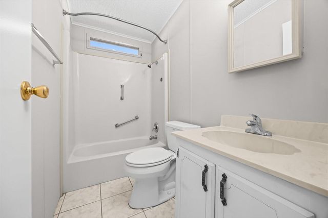 8221 Cinnamon Lane, Port St. Lucie, FL 34952