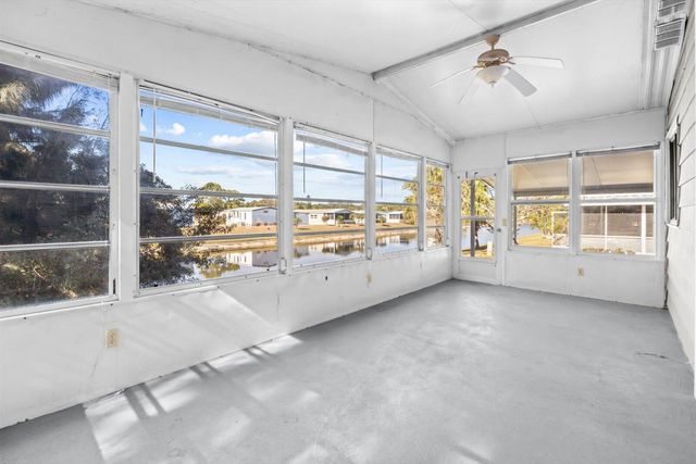 8221 Cinnamon Lane, Port St. Lucie, FL 34952