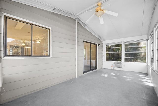 8221 Cinnamon Lane, Port St. Lucie, FL 34952