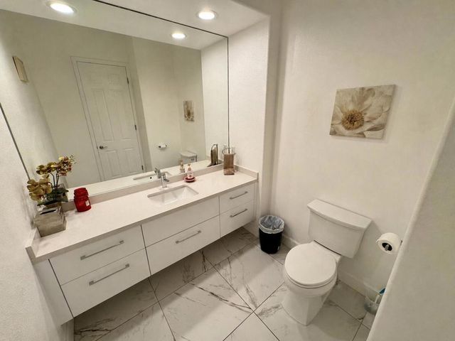 25 Buckingham Way, Rancho Mirage, CA 92270