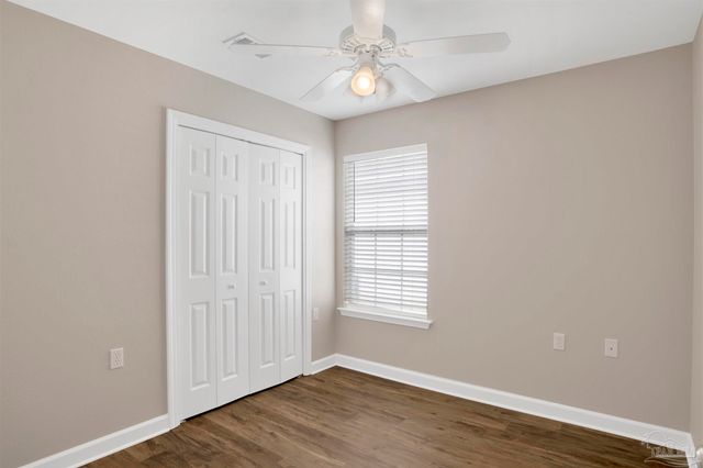 2388 Trailwood Dr, Cantonment, FL 32533