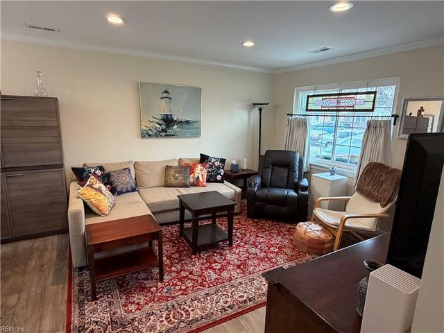 401 Institute DR, Hampton, VA 23663