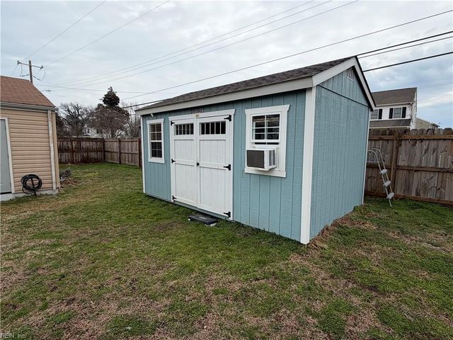 401 Institute DR, Hampton, VA 23663