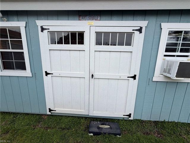 401 Institute DR, Hampton, VA 23663