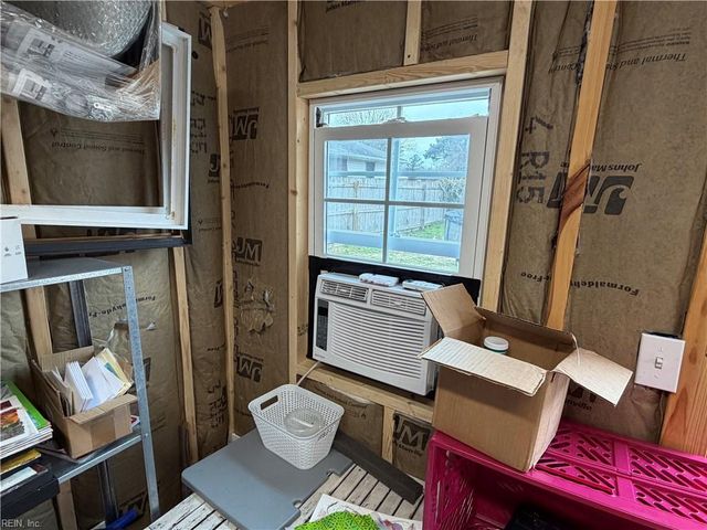 401 Institute DR, Hampton, VA 23663