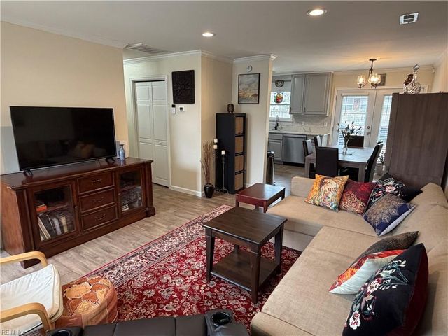 401 Institute DR, Hampton, VA 23663