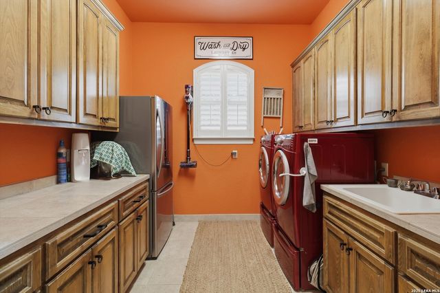 8123 Wild Wind, Garden Ridge, TX 78266